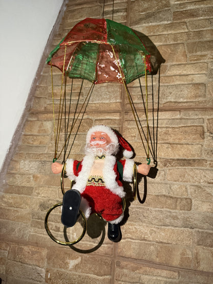 Papa Noel Gimnasta 3 Aros, Luces, Sonido y Movimiento - 50% OFF + Envío gratis